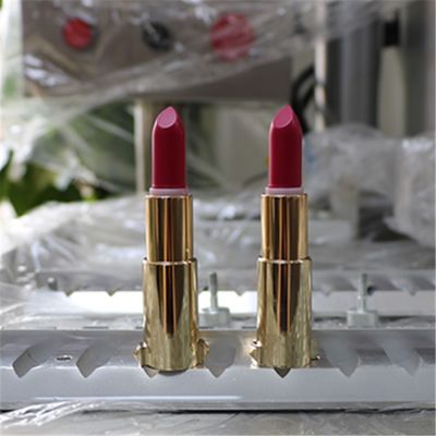 Matte Frosted Bird's Beak Custom Lipstick Mold Dengan 12 Lubang
