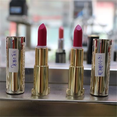 Matte Frosted Bird's Beak Custom Lipstick Mold Dengan 12 Lubang