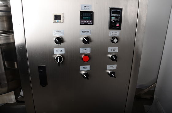 380V 6.5KW Lipstick Produksi Line Pemanasan Vacuum Defoaming Mesin